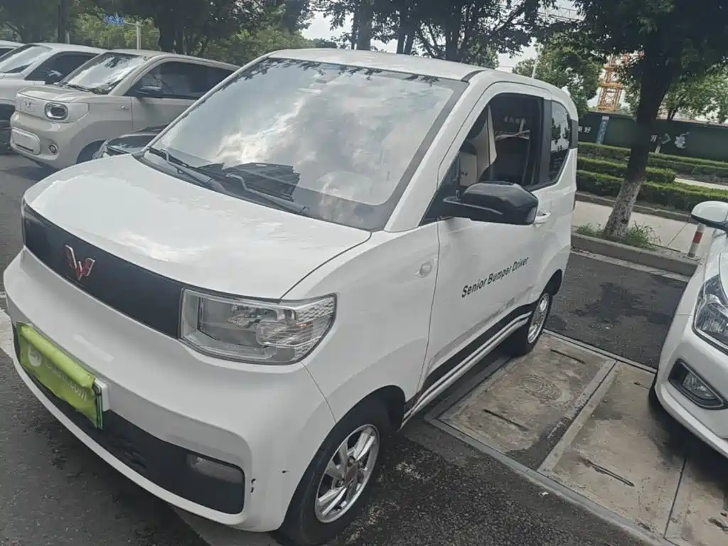 Wuling MINIEV — миниатюра 2