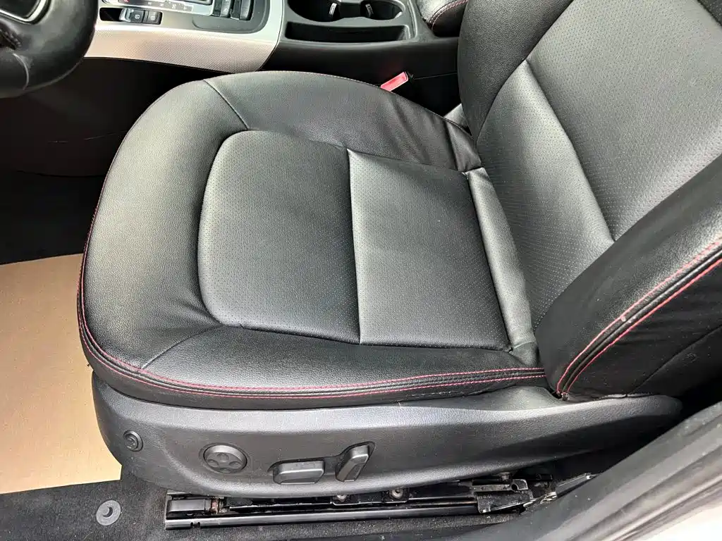 Audi A4L — миниатюра 10
