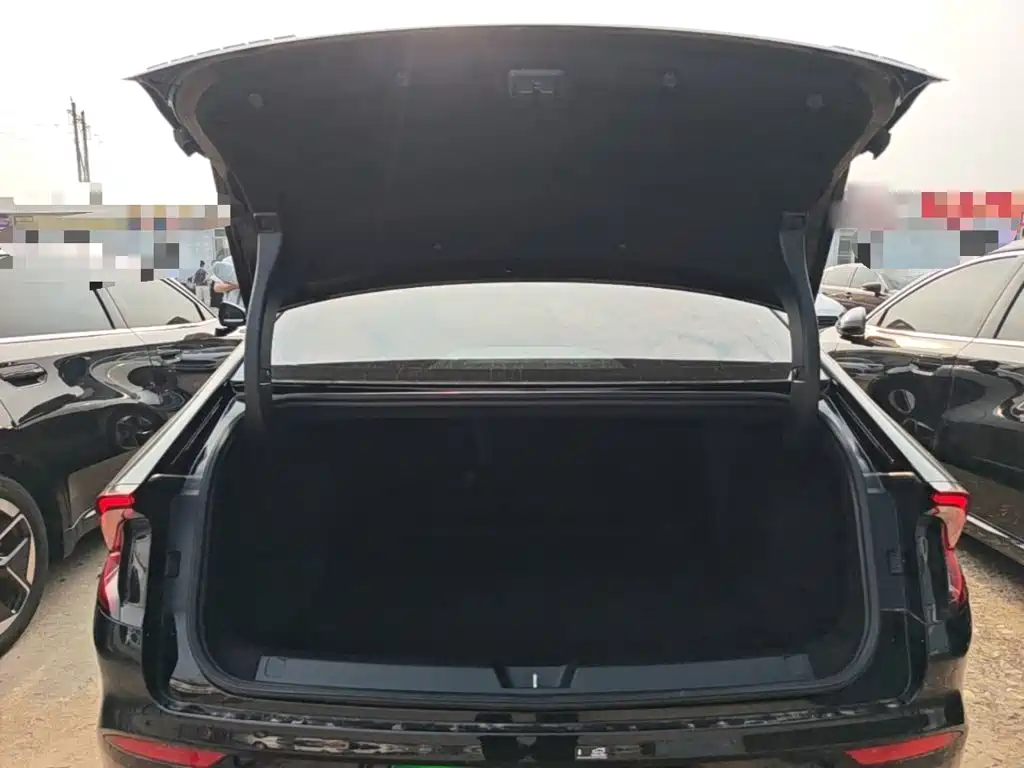 Wuling Xingguang — миниатюра 19