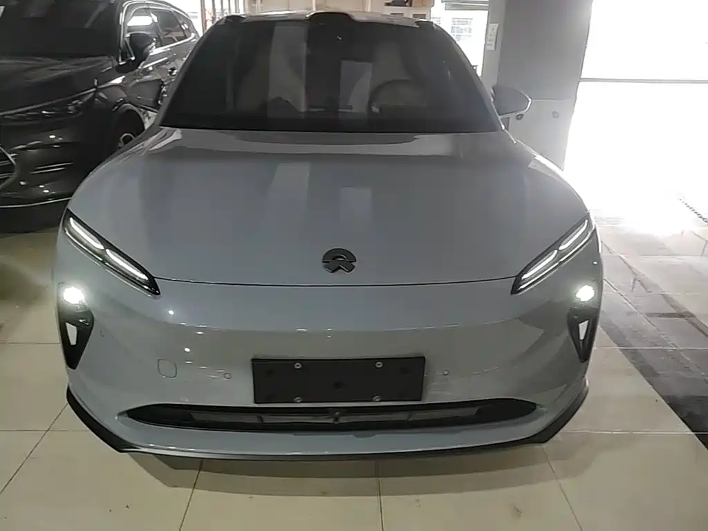 NIO ET5T — миниатюра 3