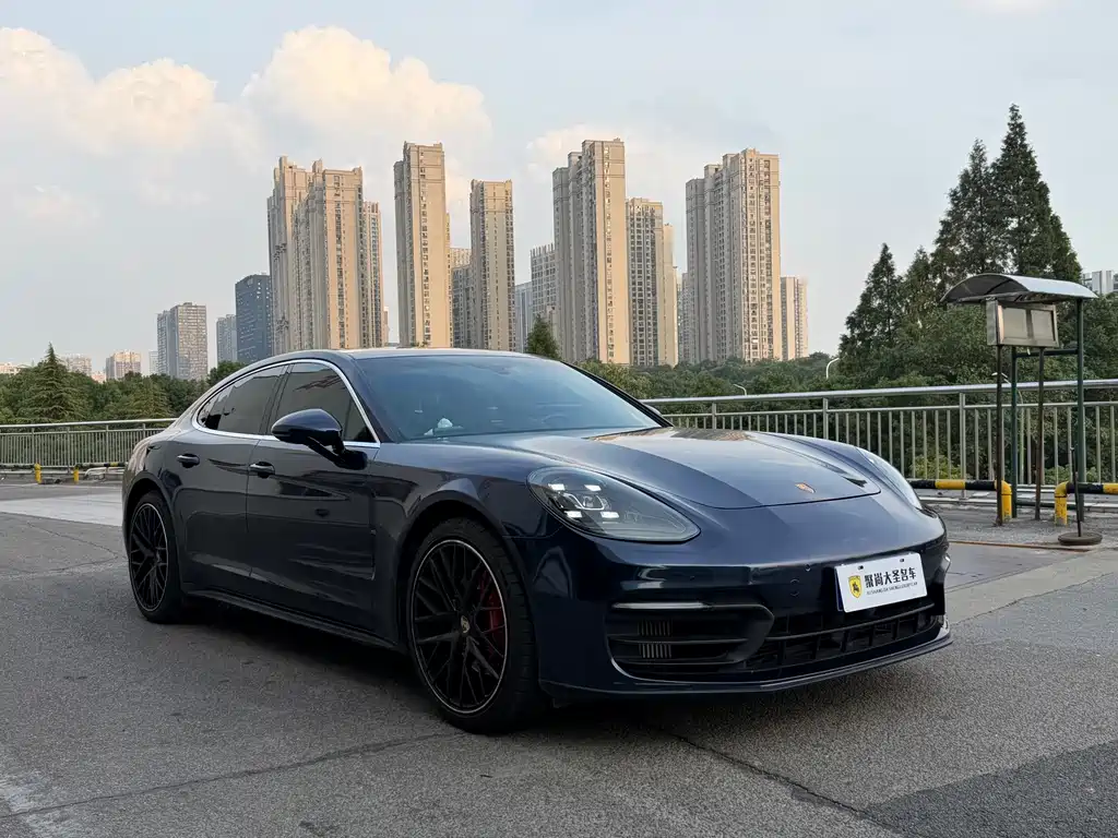 Porsche Panamera — миниатюра 3