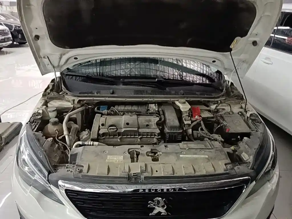 Peugeot 308 — миниатюра 20