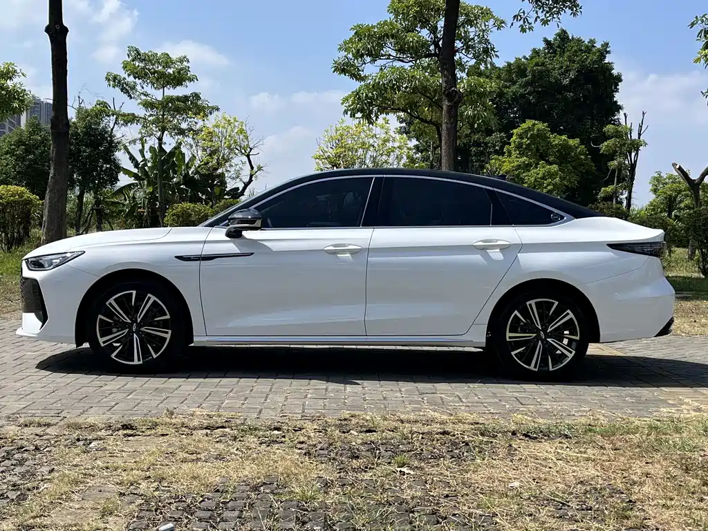 Chery Arrizo 8 PRO — миниатюра 7