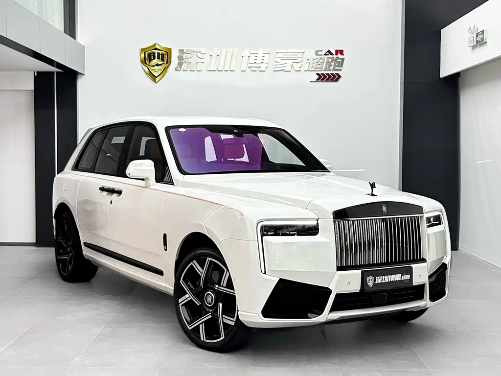 Rolls-Royce Cullinan — миниатюра 20