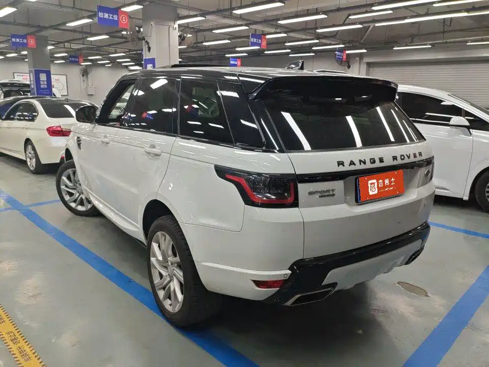 Land Rover Sport — миниатюра 11