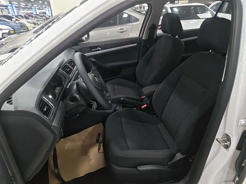 Volkswagen Lavida — миниатюра 15