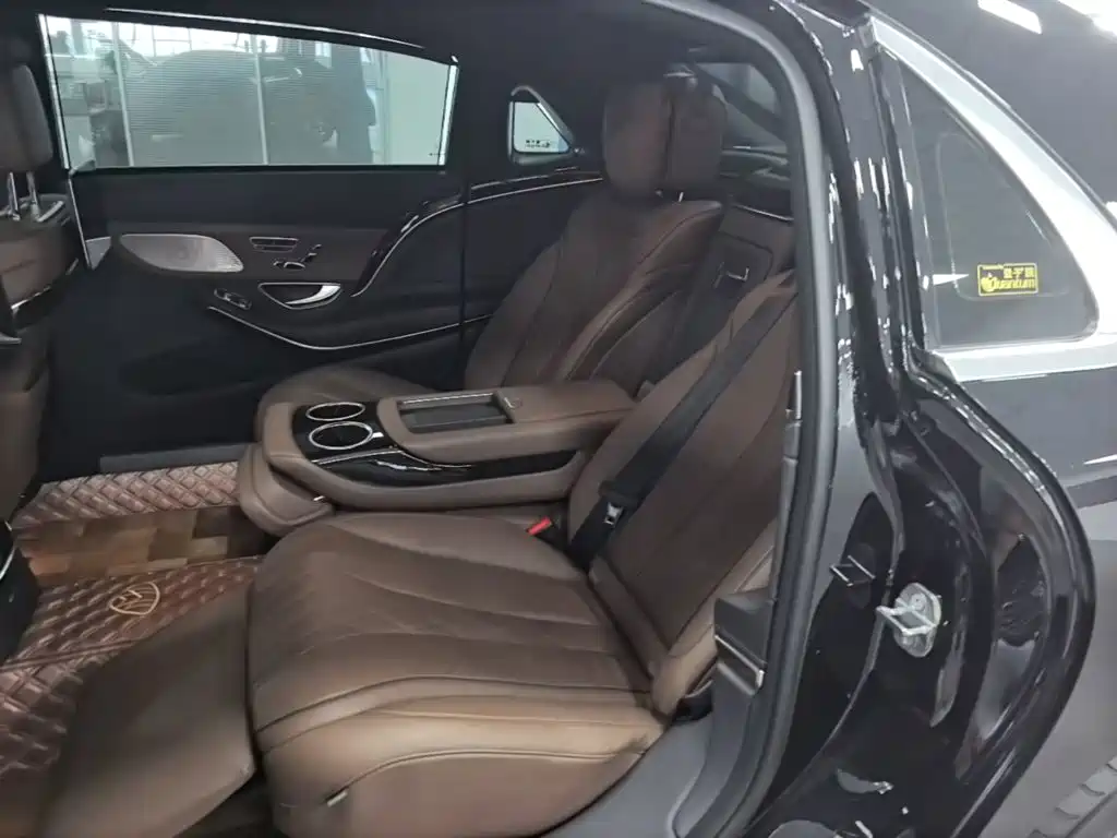 Mercedes-Benz S-Class — миниатюра 22