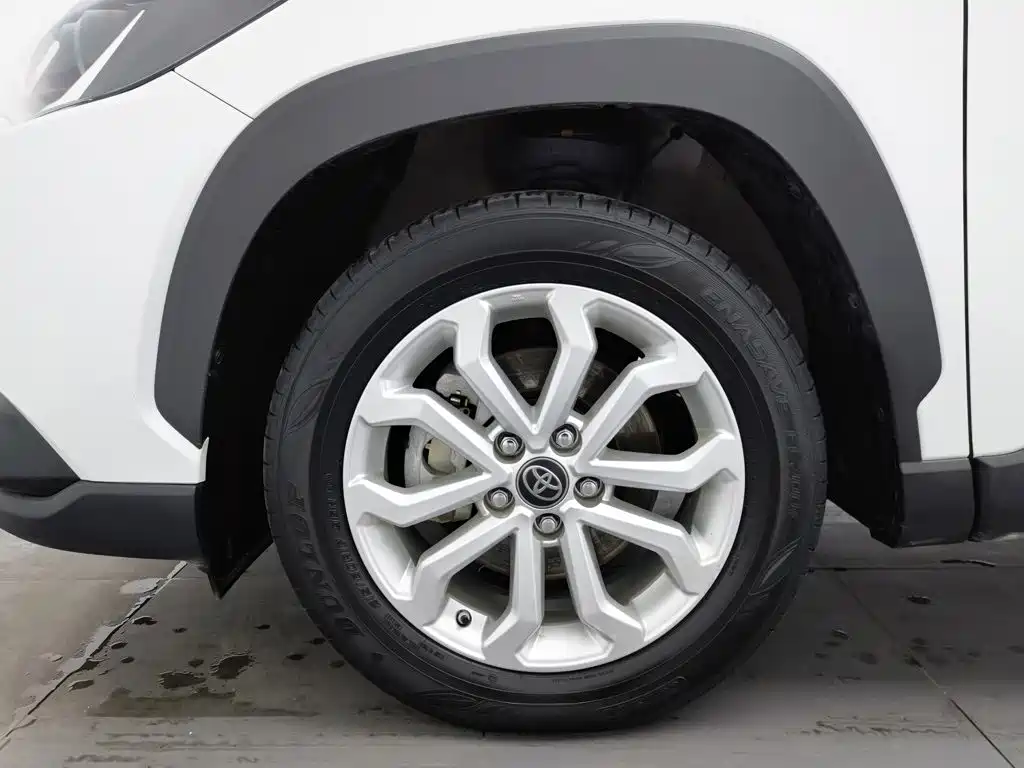 Toyota Frontlander — миниатюра 17