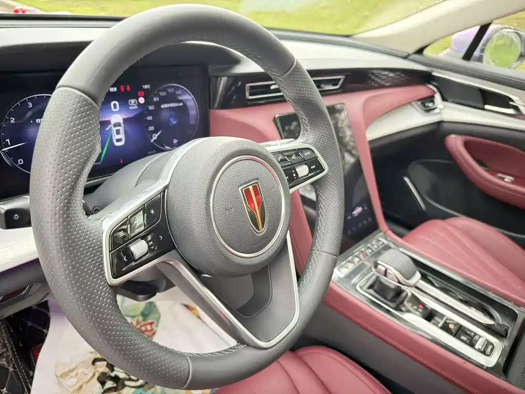 Hongqi Hongqi H5 — миниатюра 7