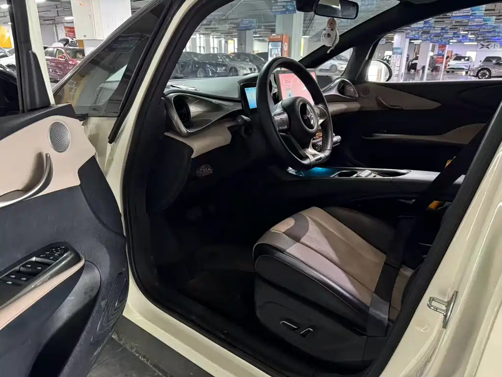 BYD Dolphin — миниатюра 4