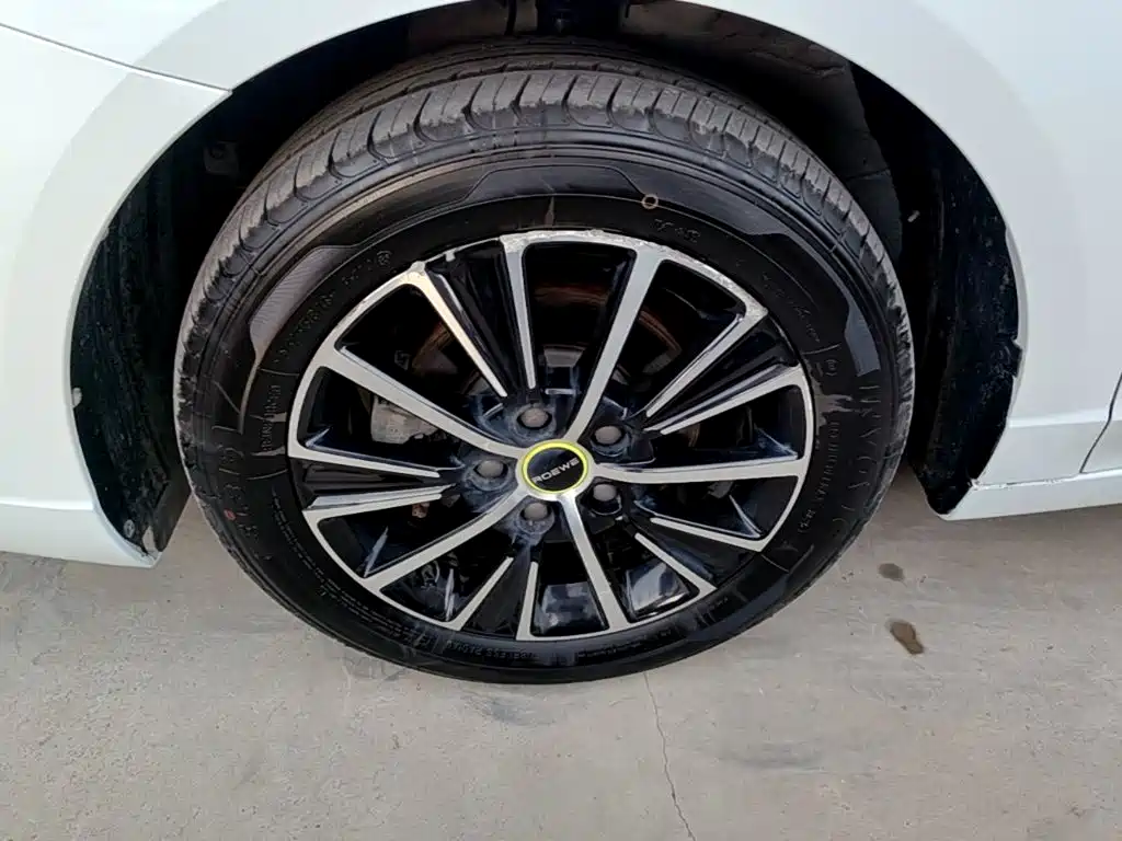 Roewe i5 — миниатюра 23