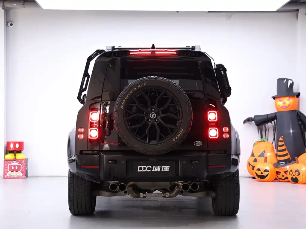 Land Rover Defender — миниатюра 4