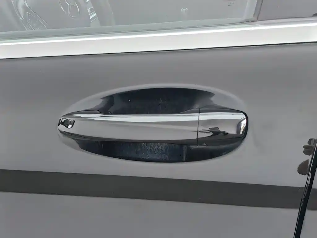 Mercedes-Benz GLC — миниатюра 18