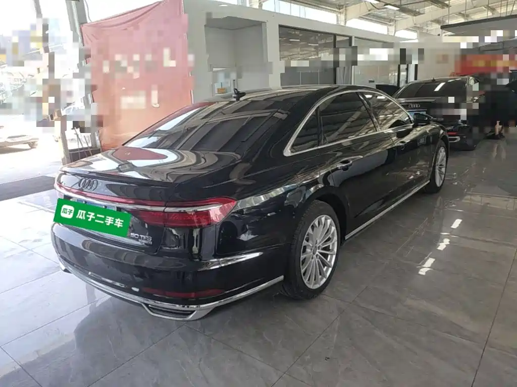 Audi A8 — миниатюра 7