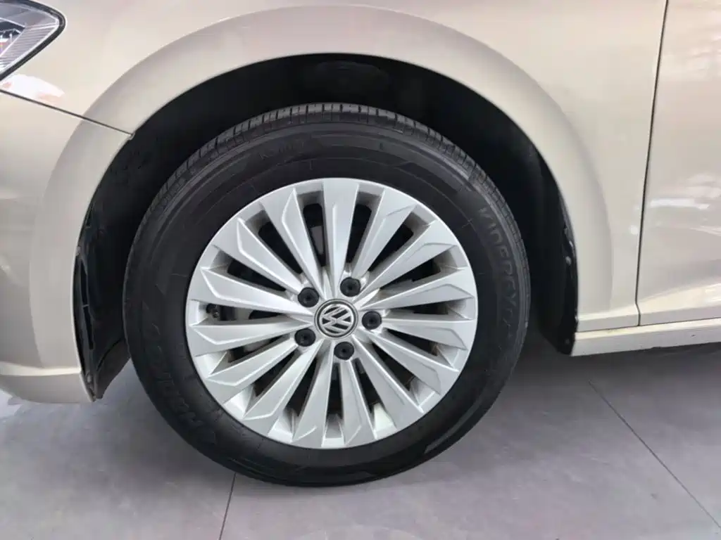 Volkswagen Lavida — миниатюра 23