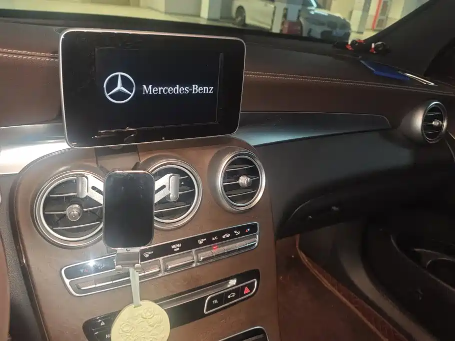 Mercedes-Benz GLC — миниатюра 13