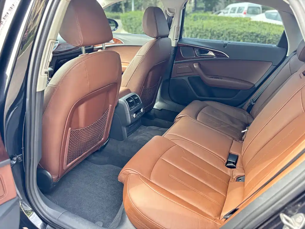Audi A6L — миниатюра 5