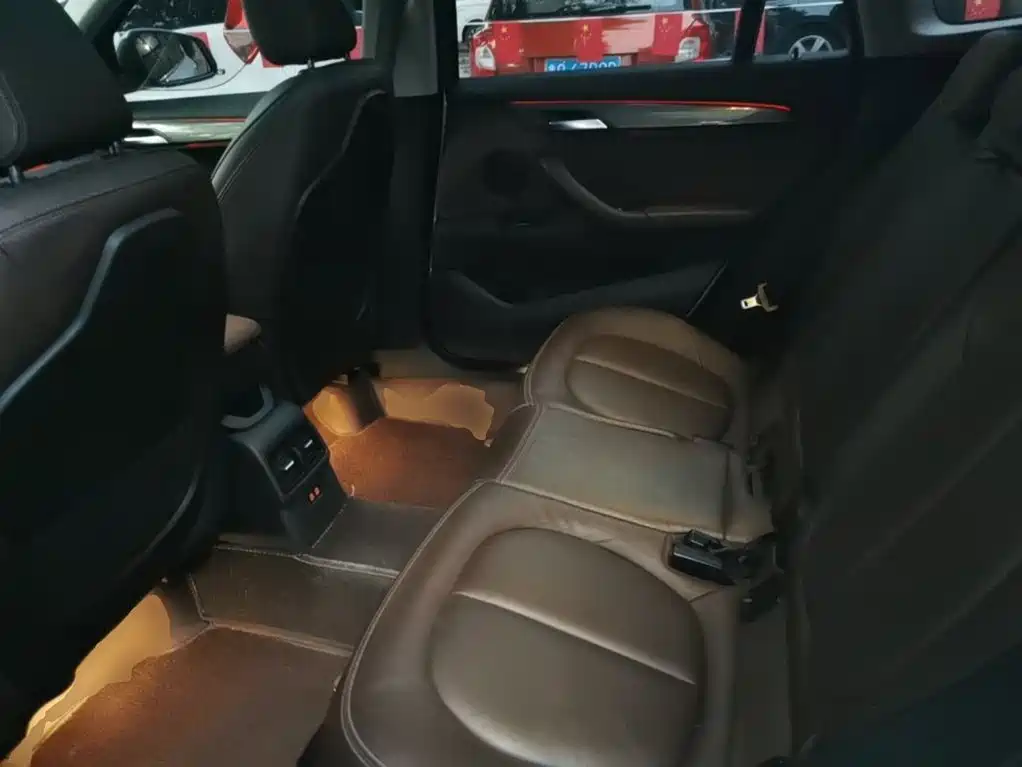 BMW X1 — миниатюра 17