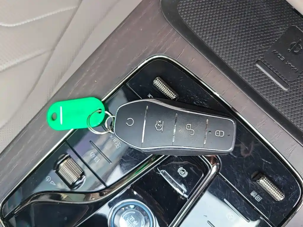 BYD Han — миниатюра 9