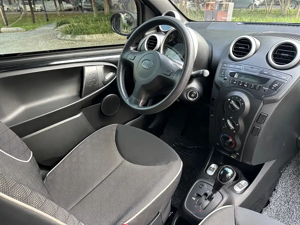BYD F0 — миниатюра 17