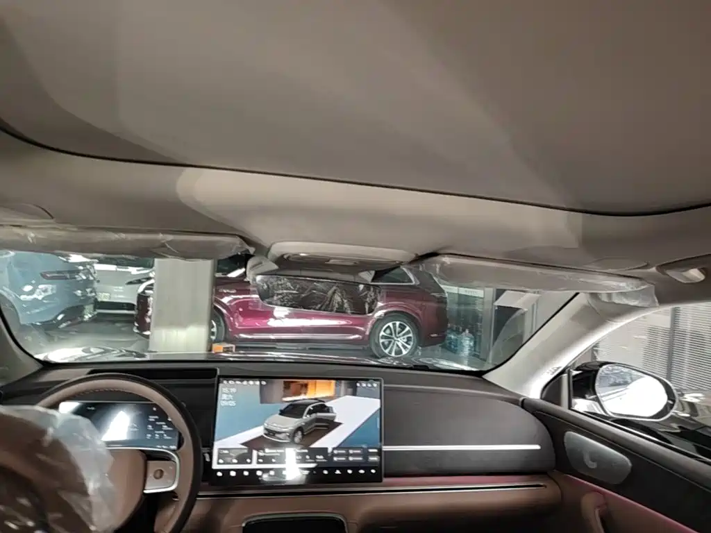 Leapmotor Leapmotor C11 — миниатюра 18