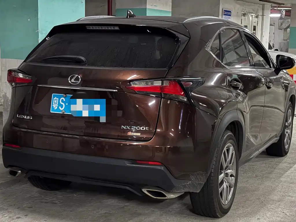 Lexus NX — миниатюра 8