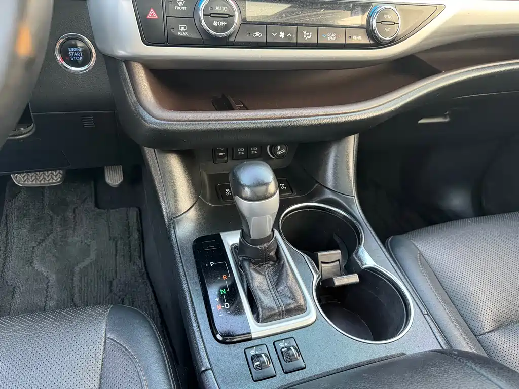 Toyota Highlander — миниатюра 10
