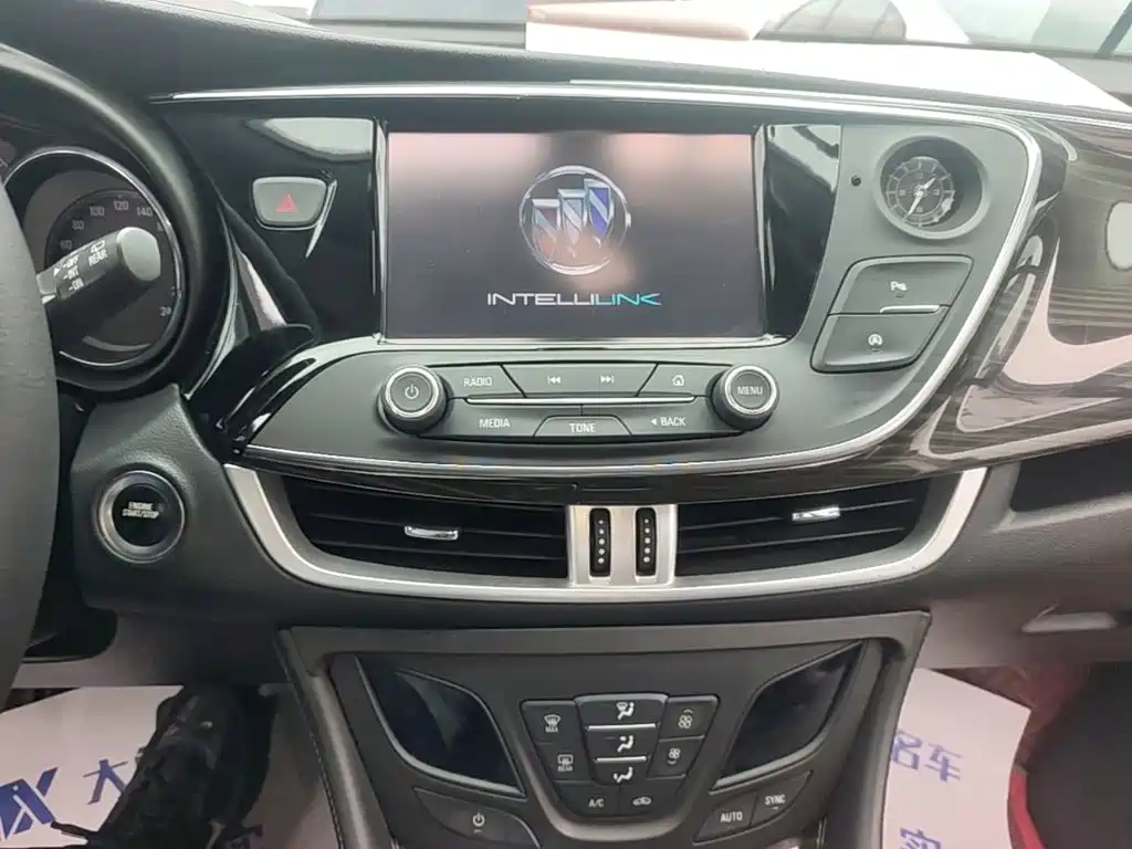 Buick Envision Plus — миниатюра 13