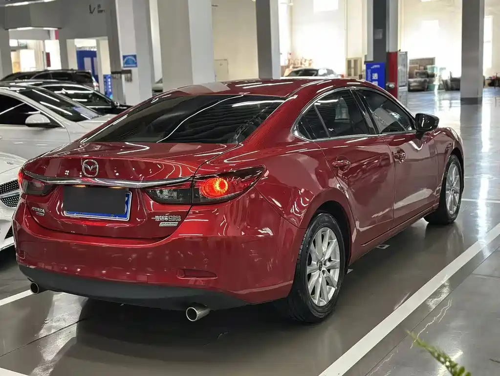 Mazda Atenza — миниатюра 9