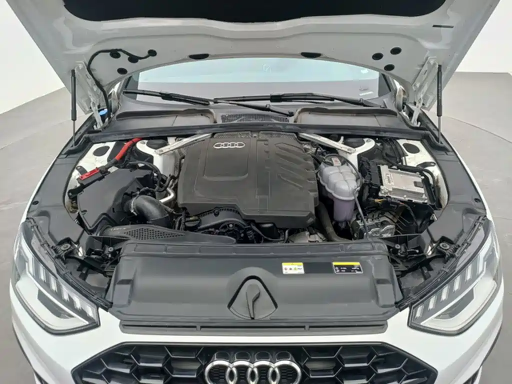 Audi A4L — миниатюра 11