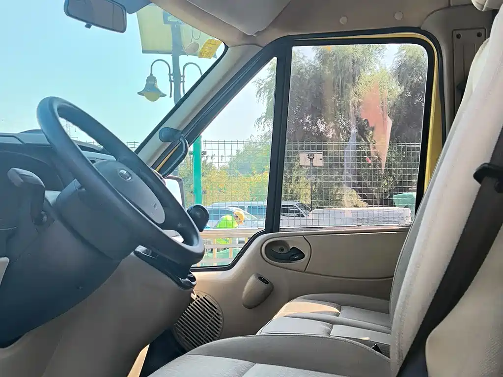 Ford Transit 2019 2.2T Luxury 10 мест VI