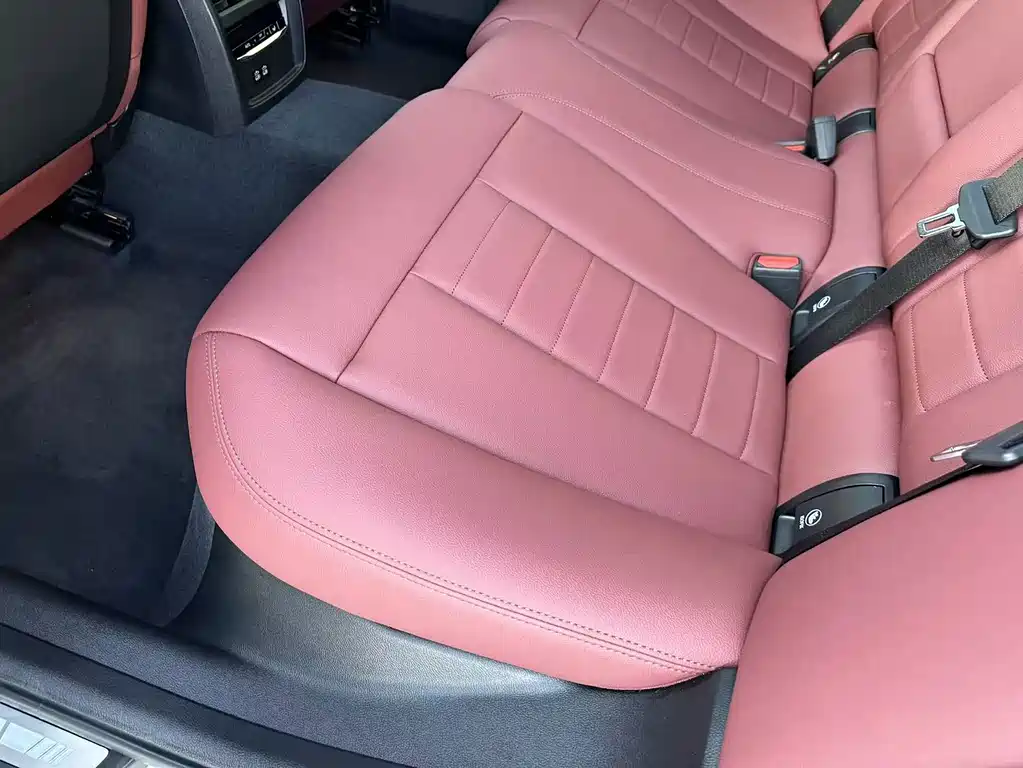 BMW 3 Series — миниатюра 16