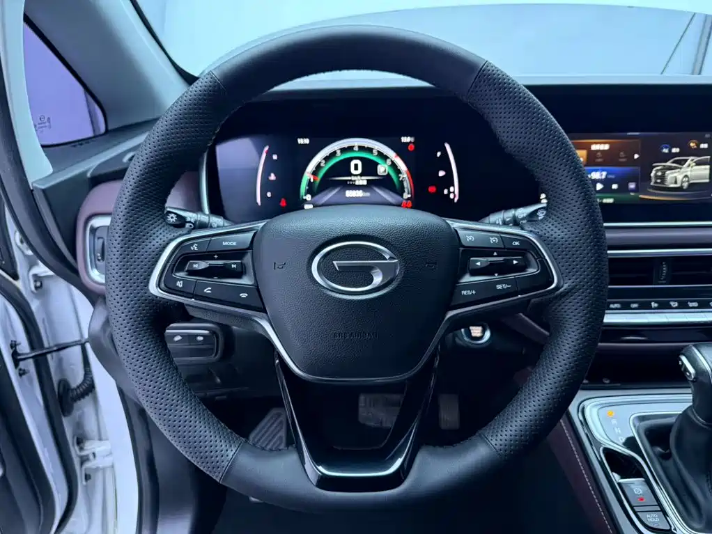 GAC Motor Trumpchi M6 — миниатюра 11