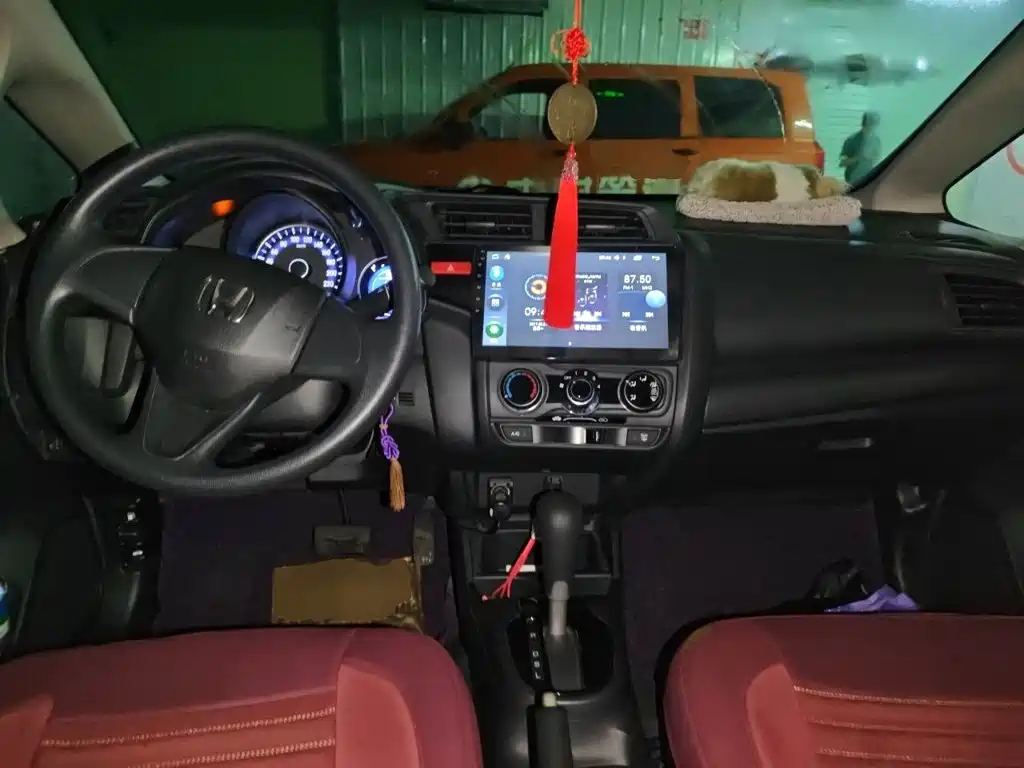 Honda Fit — миниатюра 5