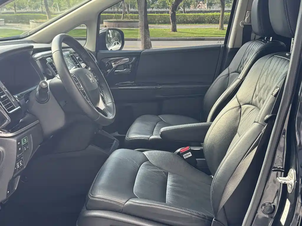Honda Elysion — миниатюра 4