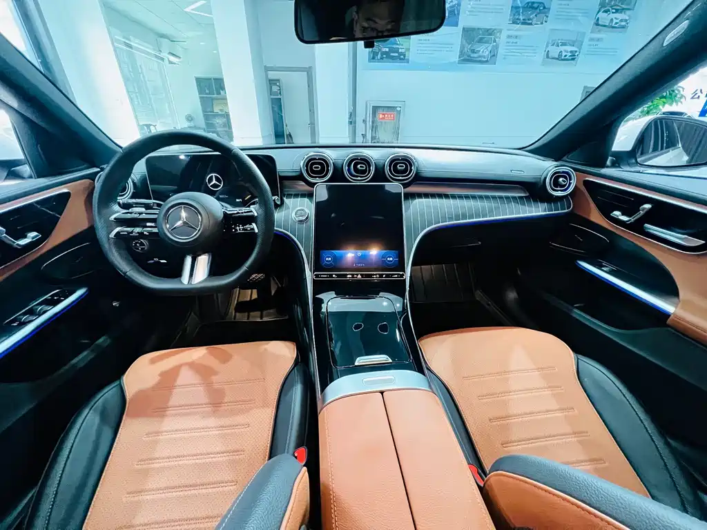 Mercedes-Benz C-Class — миниатюра 9