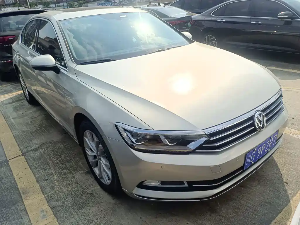 Volkswagen Magotan — миниатюра 3