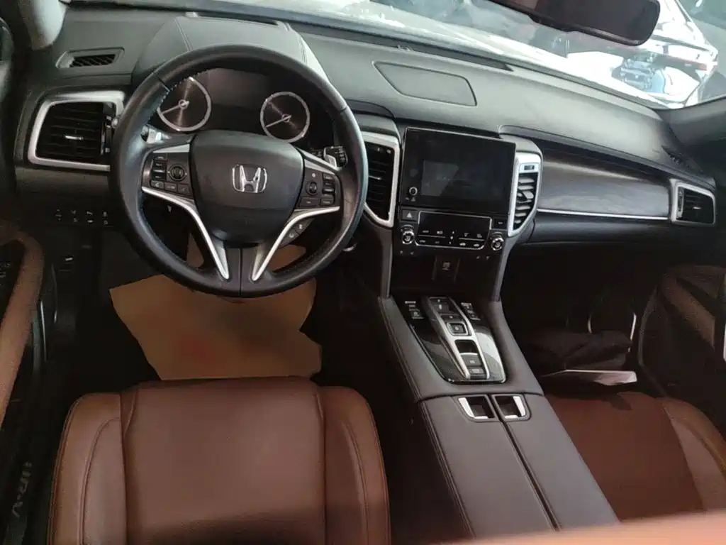 Honda UR-V — миниатюра 10