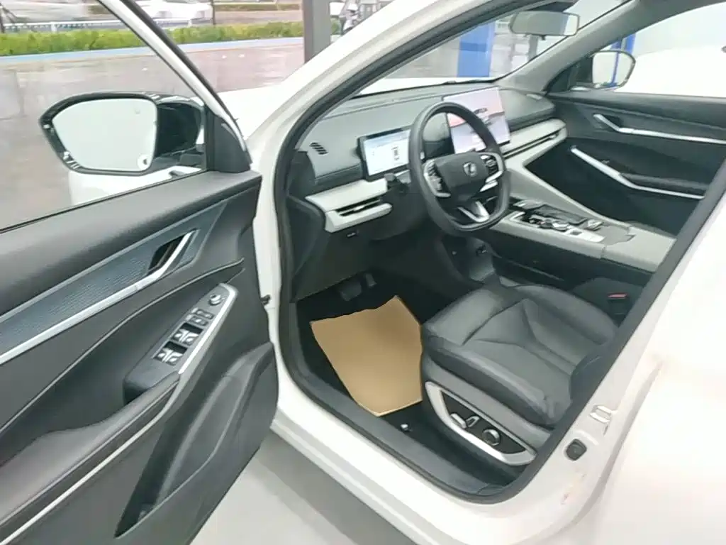 Changan CS75 PLUS — миниатюра 16