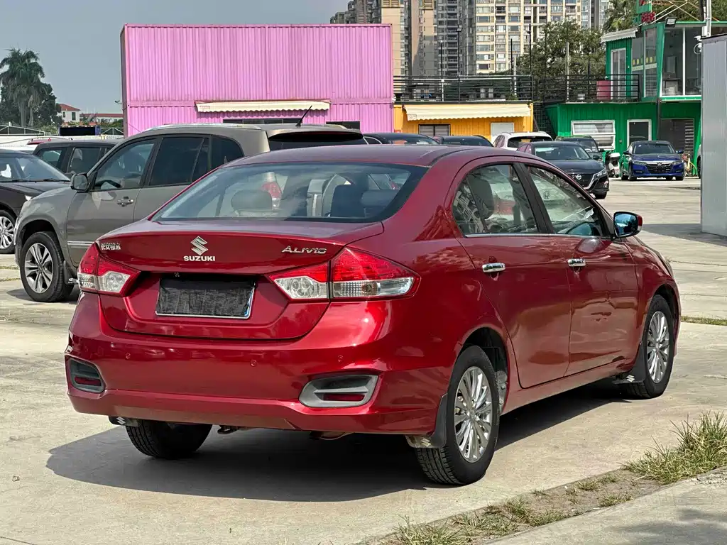 Suzuki Alivio — миниатюра 8