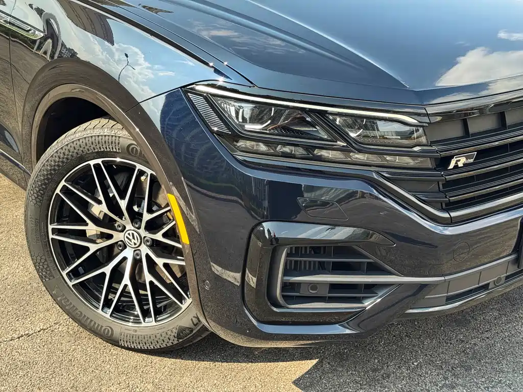 Volkswagen Touareg — миниатюра 4