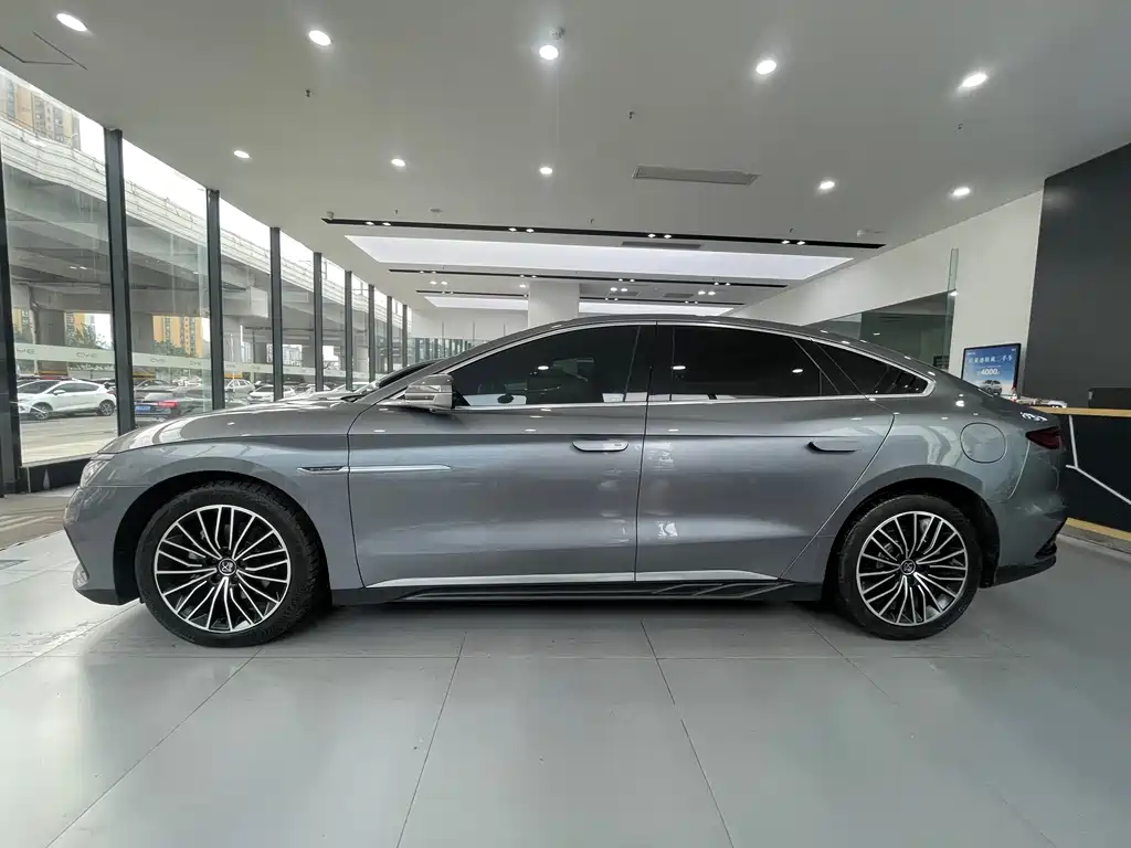 BYD Han — миниатюра 4