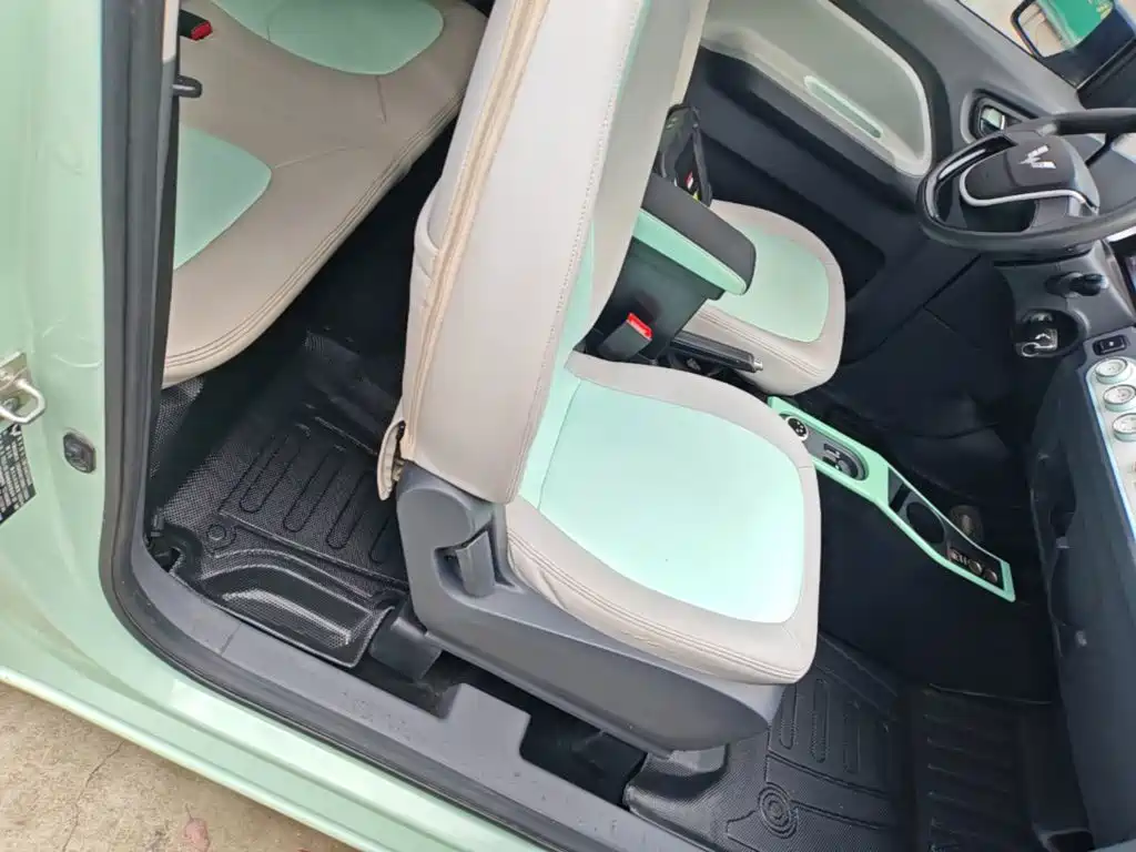 Wuling MINIEV — миниатюра 25