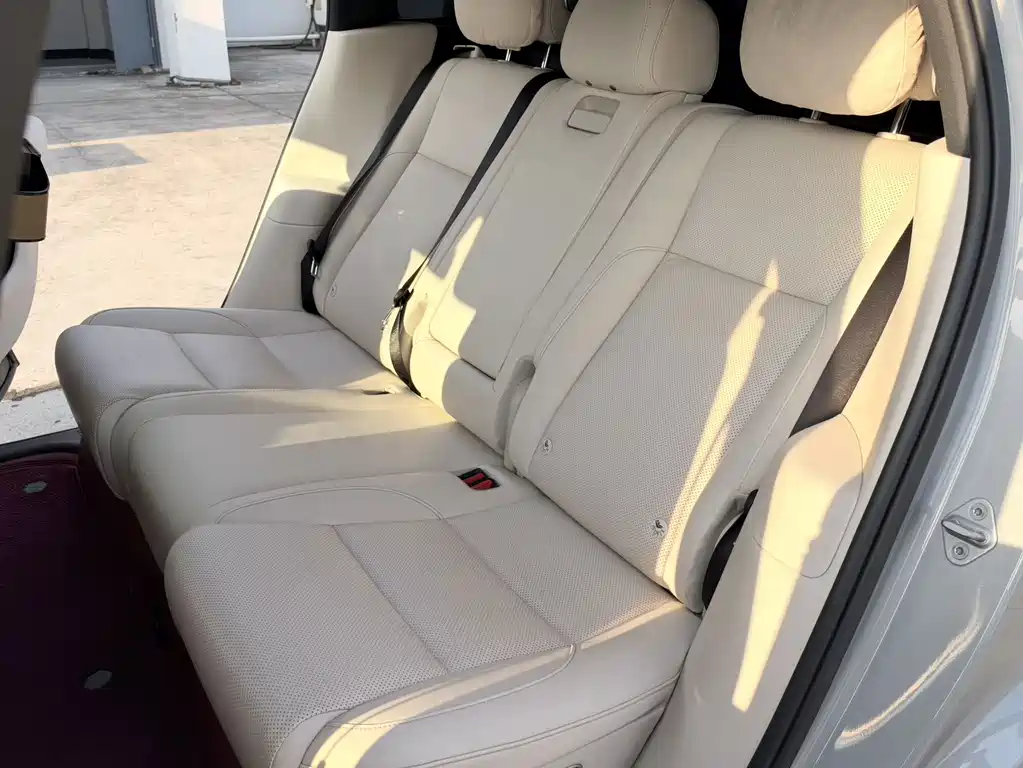 Li Auto Li L7 — миниатюра 5