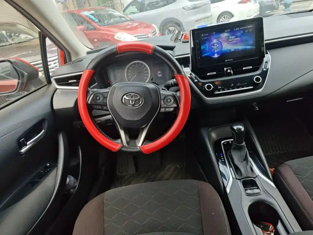 Toyota Corolla — миниатюра 11
