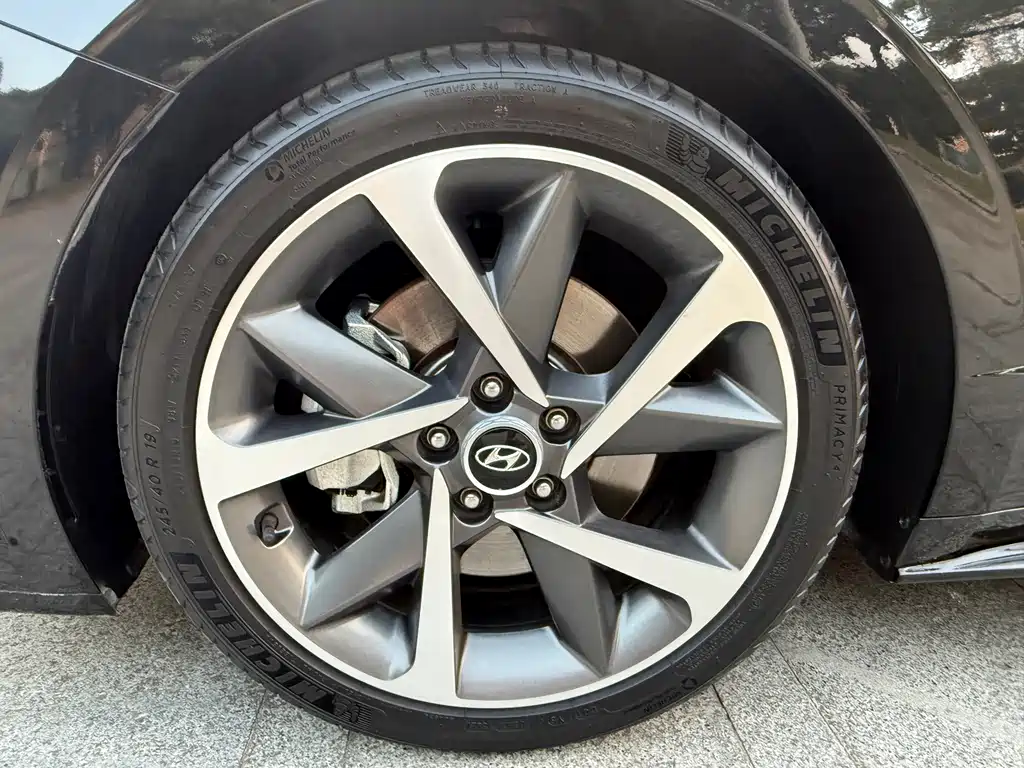 Hyundai Sonata — миниатюра 18