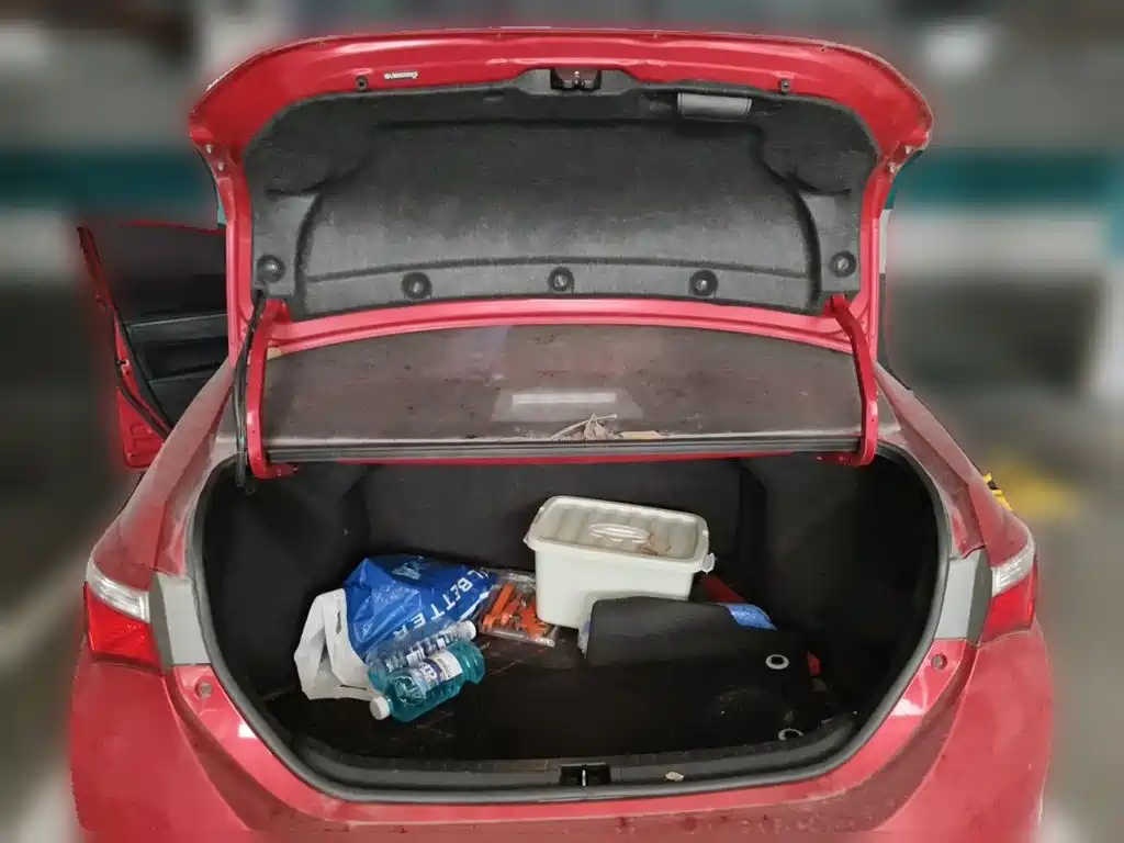 Toyota Corolla — миниатюра 16