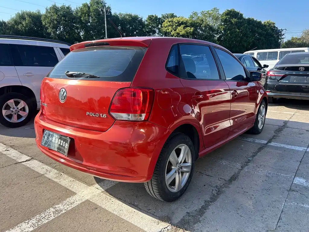 Volkswagen Polo — миниатюра 6