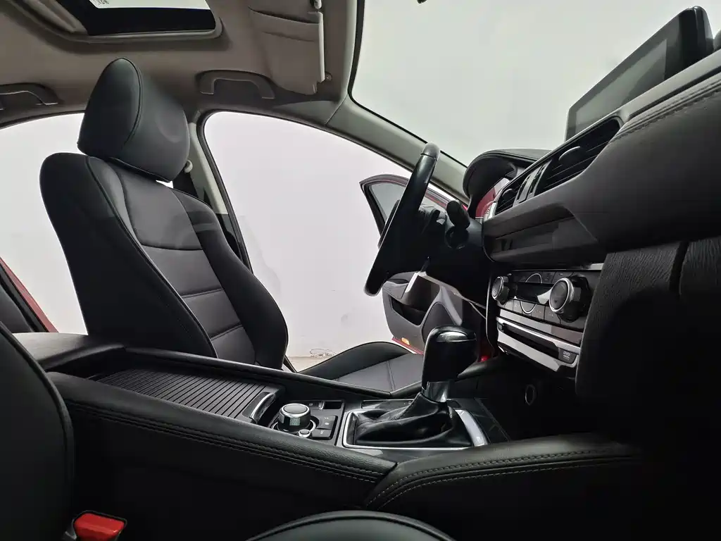 Mazda Atenza — миниатюра 15