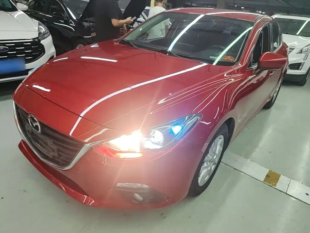 Mazda 3 Axela — миниатюра 2
